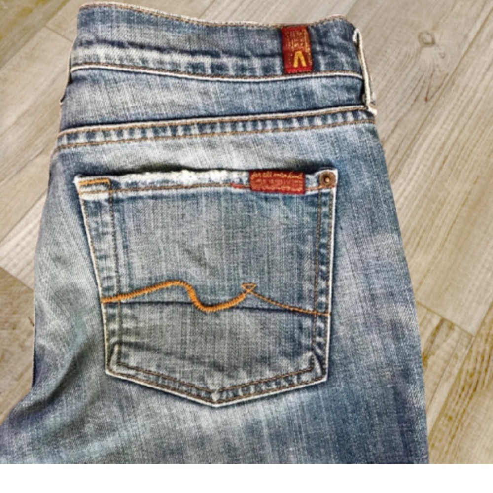 7 for All Mankind Jeans Distressed Sz 28